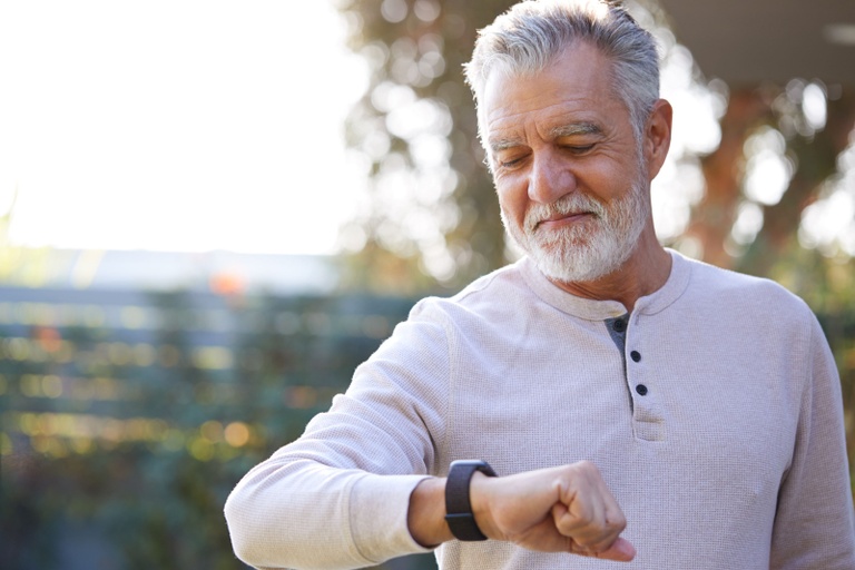 5 Must-Have Gadgets for Seniors