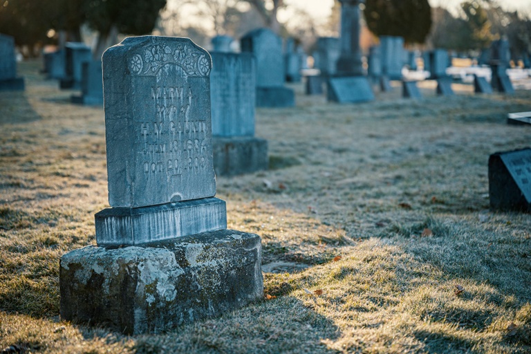 How to Write an Epitaph in Five Steps